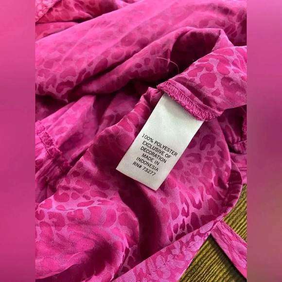 Pink long sleeve leopard print blouse sz 0X - Picture 4 of 8